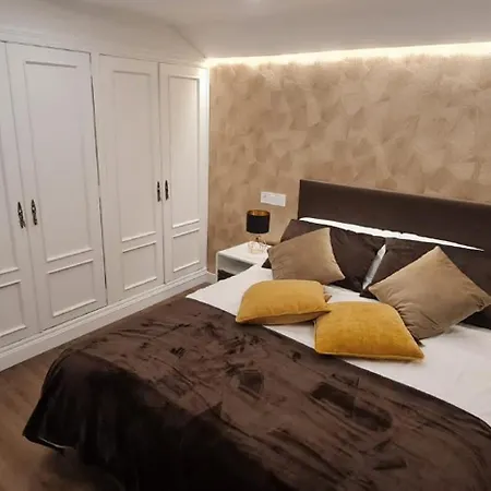 Appartement Atico De Diseno En El Centro à Oviede Extérieur photo